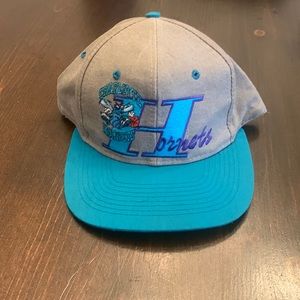 Vintage Charlotte Hornets Hat